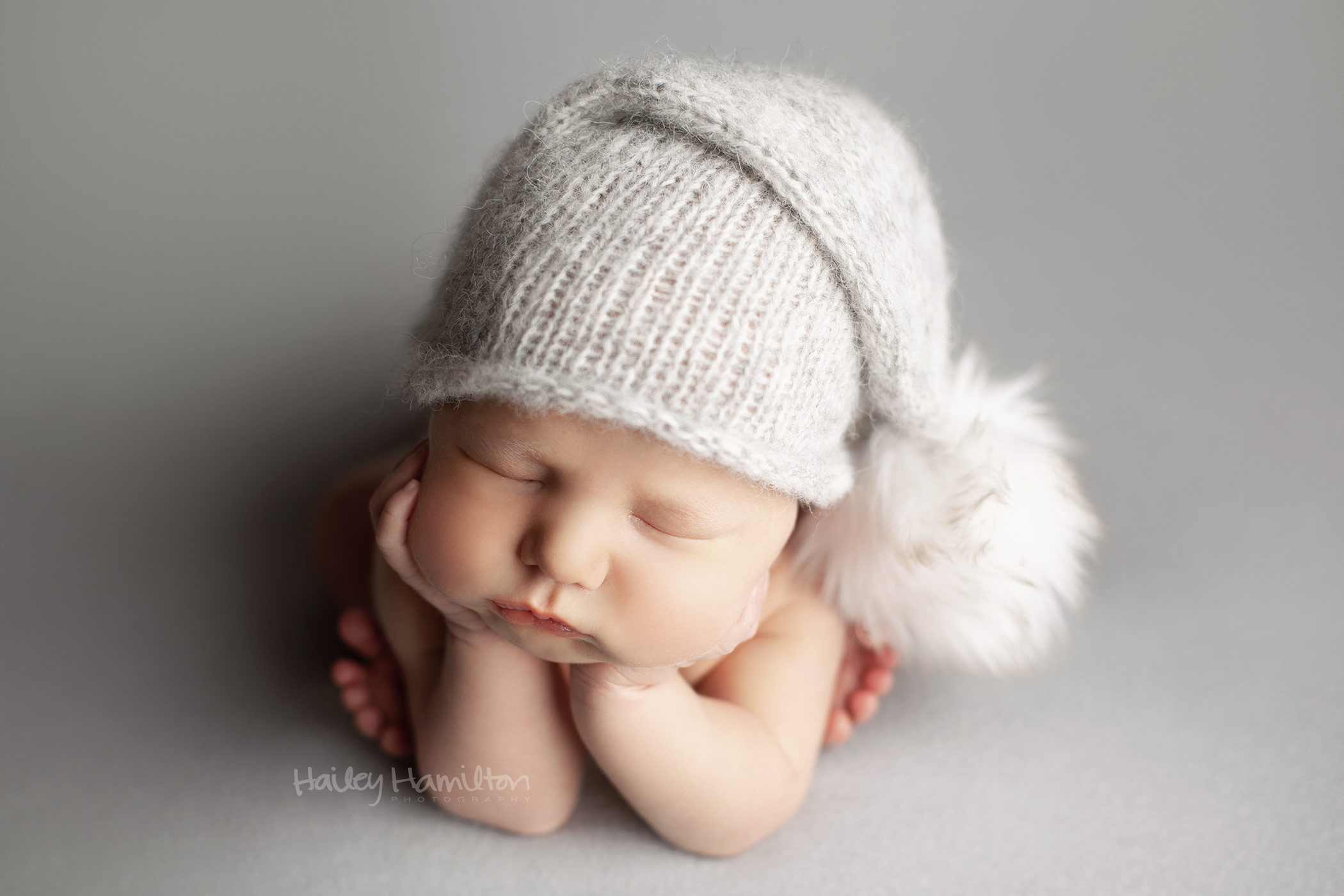 Newborn-photography-Calgary-baby-photographer-studio-session